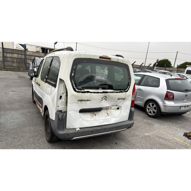 Pompe de direction CITROEN BERLINGO 2 Photo n°8