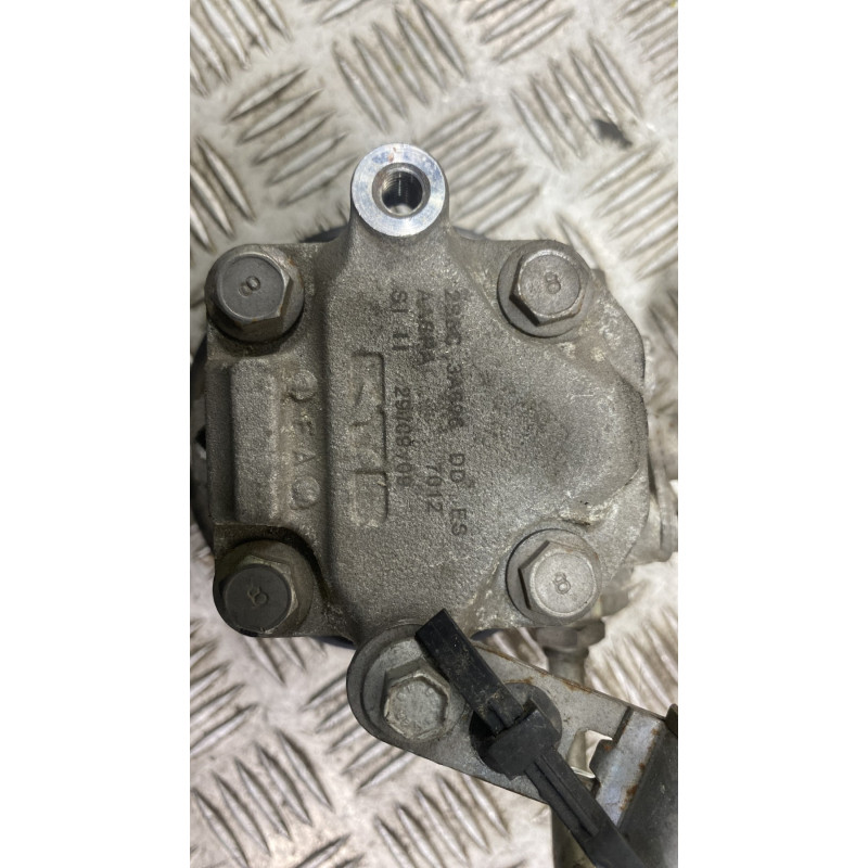 Pompe de direction FORD FUSION Photo n°2