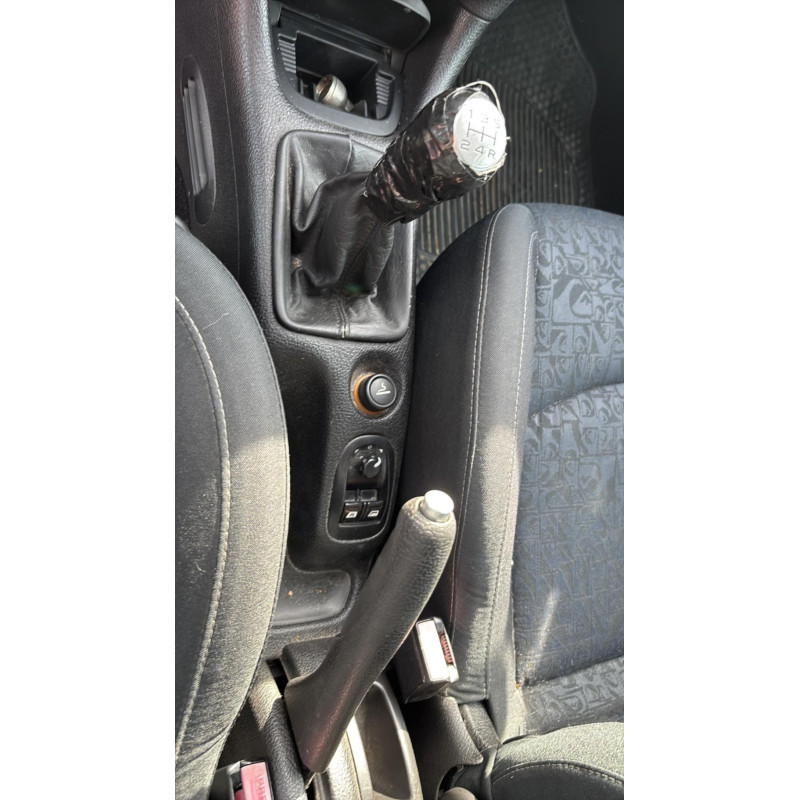 Pompe de direction PEUGEOT 206 Photo n°7