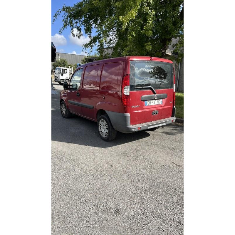 Pompe de direction FIAT DOBLO 1 Photo n°3