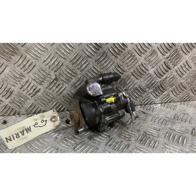 Pompe de direction RENAULT MASTER 2 Photo n°1