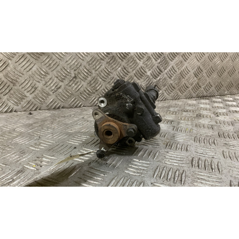 Pompe de direction RENAULT MASTER 2 Photo n°3