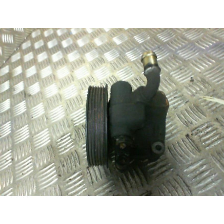 Pompe de direction FORD FIESTA 4 Photo n°1