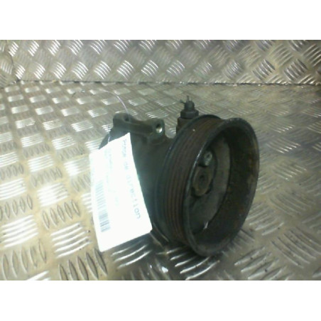 Pompe de direction VOLKSWAGEN GOLF 3 Photo n°1