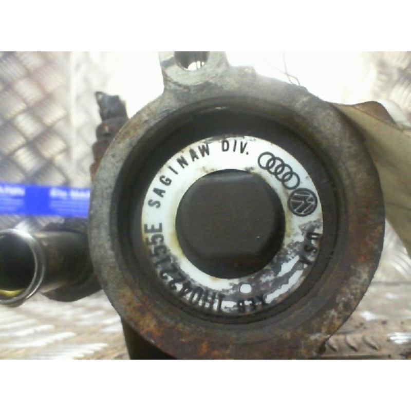 Pompe de direction VOLKSWAGEN GOLF 3 Photo n°3