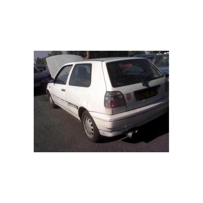 Pompe de direction VOLKSWAGEN GOLF 3 Photo n°7
