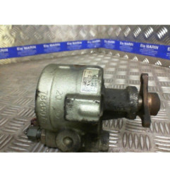 Pompe de direction RENAULT MEGANE 1 Photo n°1