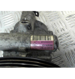 Pompe de direction RENAULT LAGUNA 2 Photo n°1