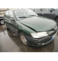 Pompe de direction PEUGEOT 306