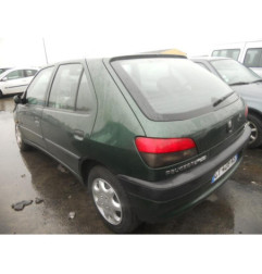 Pompe de direction PEUGEOT 306