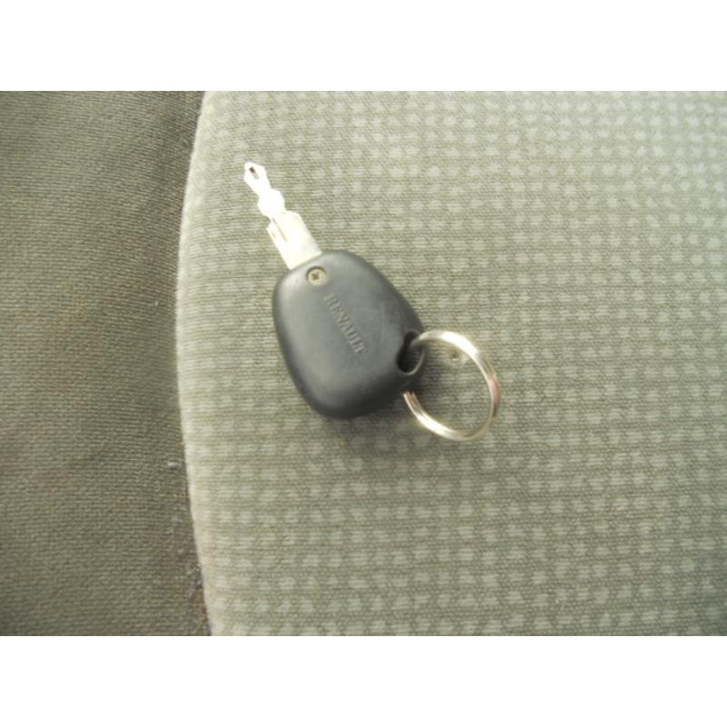 Pompe de direction RENAULT SCENIC 1 Photo n°10