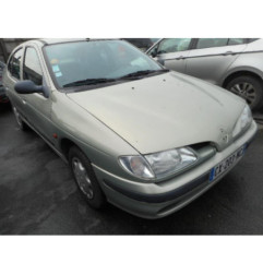 Pompe de direction RENAULT MEGANE 1