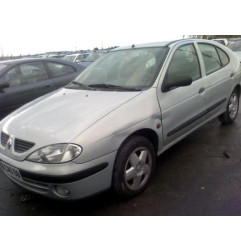 Pompe de direction RENAULT MEGANE 1