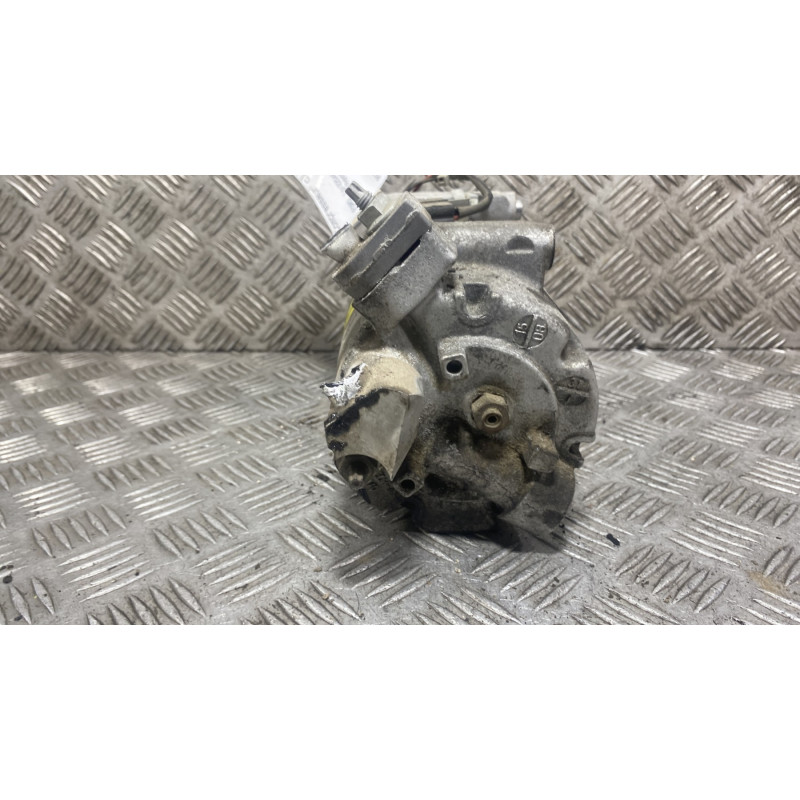 Compresseur clim FORD KUGA 2 Photo n°4