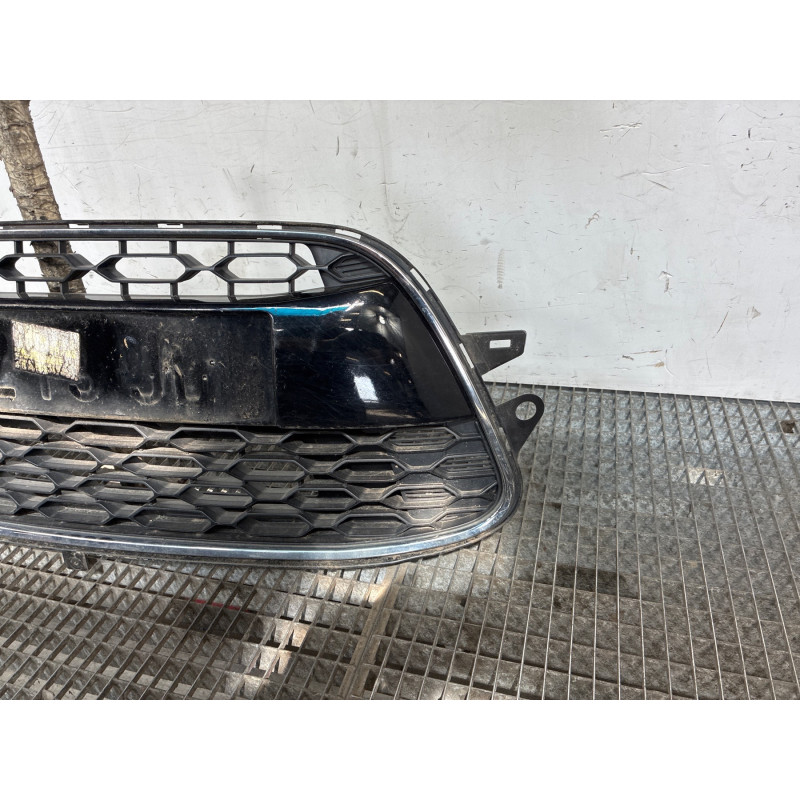 Grille de pare choc CITROEN C3 2 Photo n°4