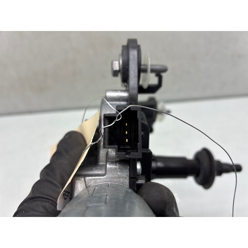 Moteur essuie glace arriere PEUGEOT 3008 2 Photo n°1