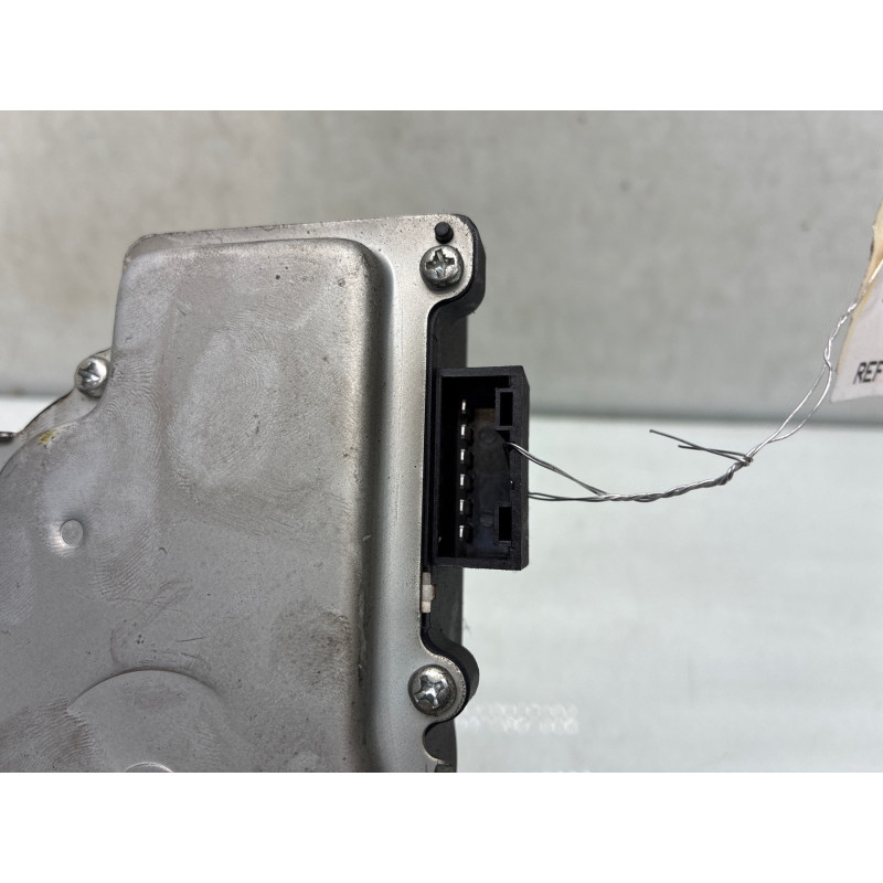 Moteur essuie glace arriere CHEVROLET CAPTIVA Photo n°4