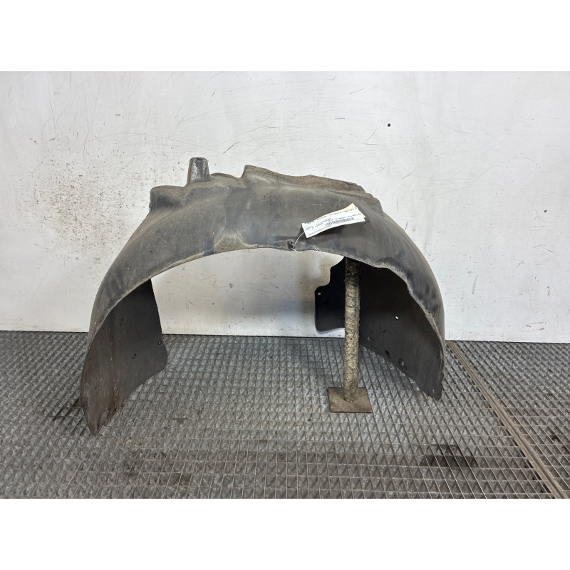 Pare boue avant droit AUDI A4 2 Photo n°2
