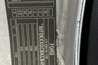 Moteur essuie glace avant droit FORD FOCUS 3