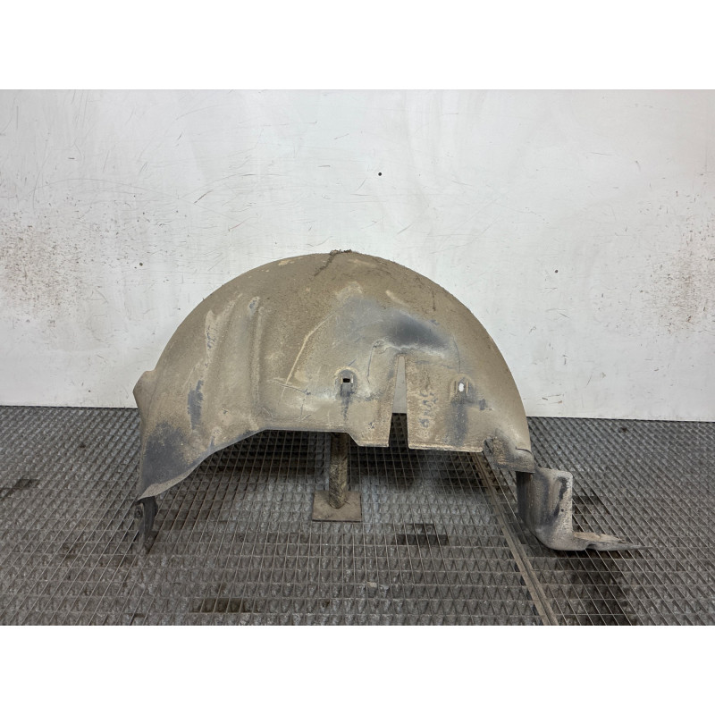 Pare boue arriere droit RENAULT MEGANE 3 Photo n°2
