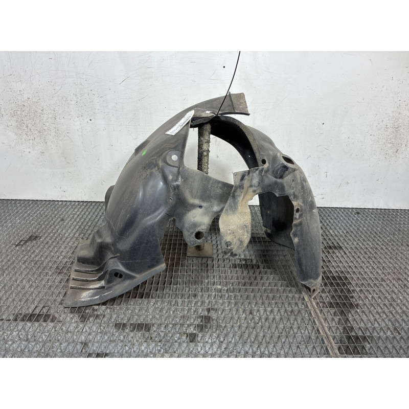 Pare boue avant gauche RENAULT MEGANE 3 Photo n°3