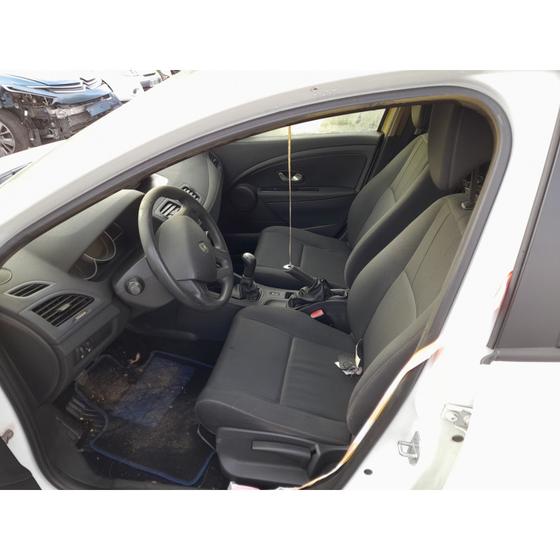 Alternateur RENAULT MEGANE 3 Photo n°11