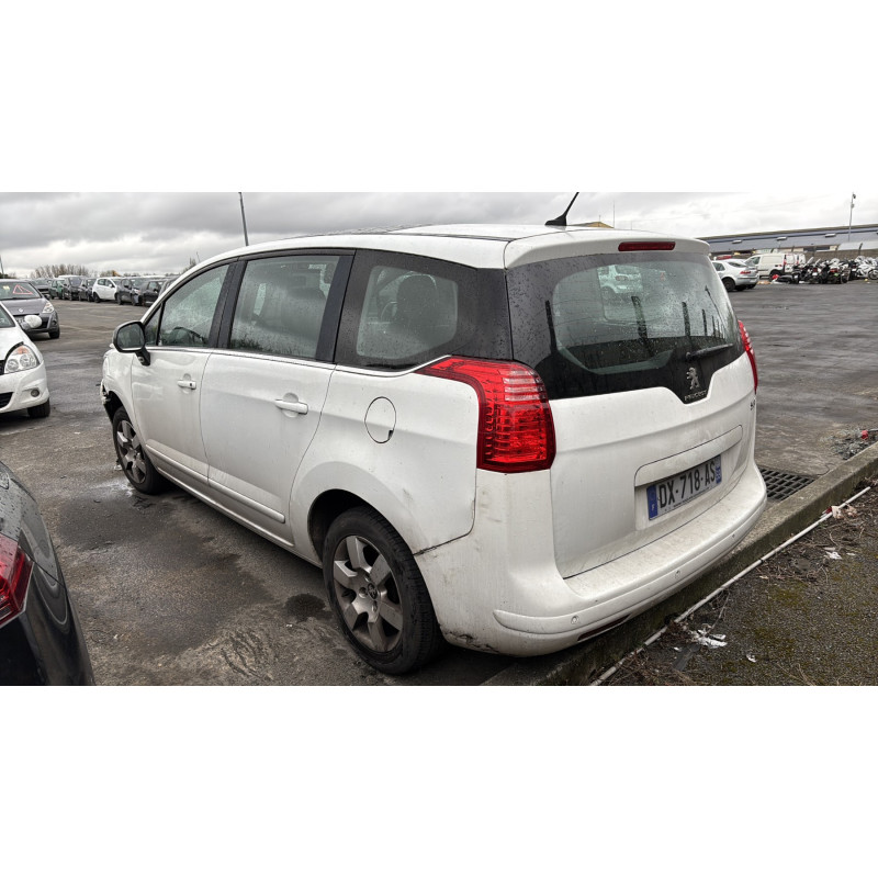 Pretensionneur de ceinture avant gauche PEUGEOT 5008 2 Photo n°8