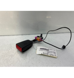 Attache ceinture arriere gauche OPEL MERIVA B