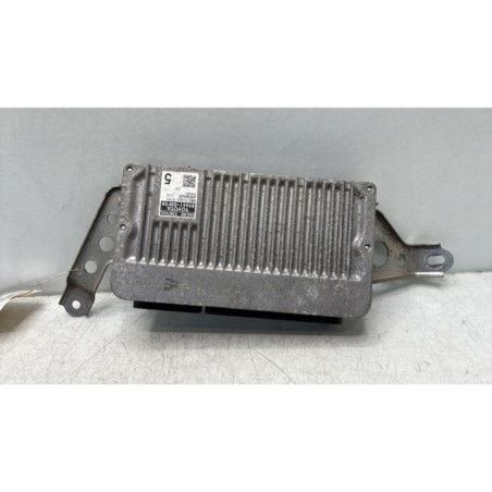 Calculateur moteur TOYOTA YARIS 3