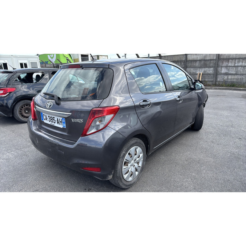 Calculateur moteur TOYOTA YARIS 3 Photo n°8