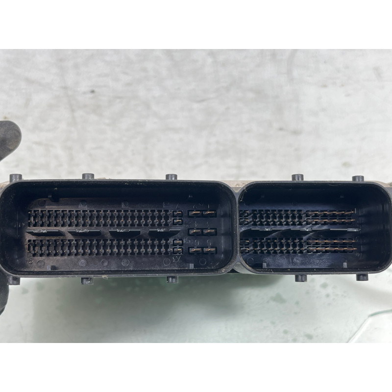 Calculateur moteur PEUGEOT BIPPER Photo n°3