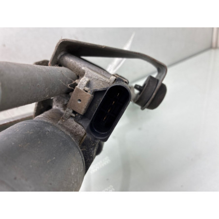 Moteur essuie glace avant VOLKSWAGEN TOURAN 2 Photo n°1