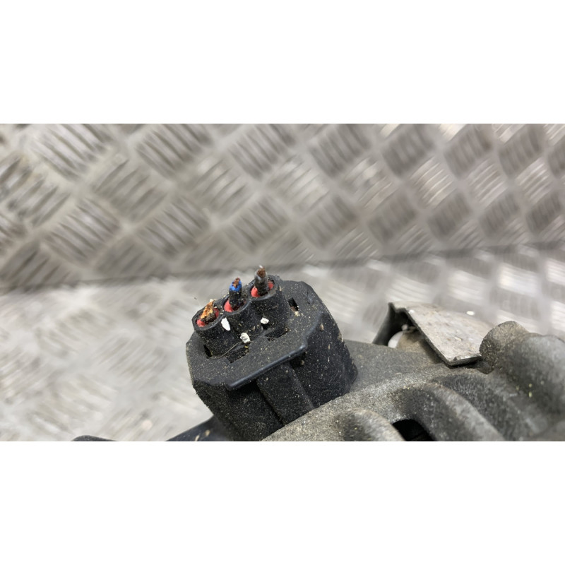 Alternateur FORD FIESTA 5 Photo n°3