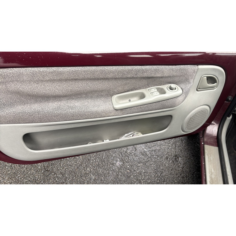 Poignee interieur avant droit RENAULT TWINGO 1 Photo n°19