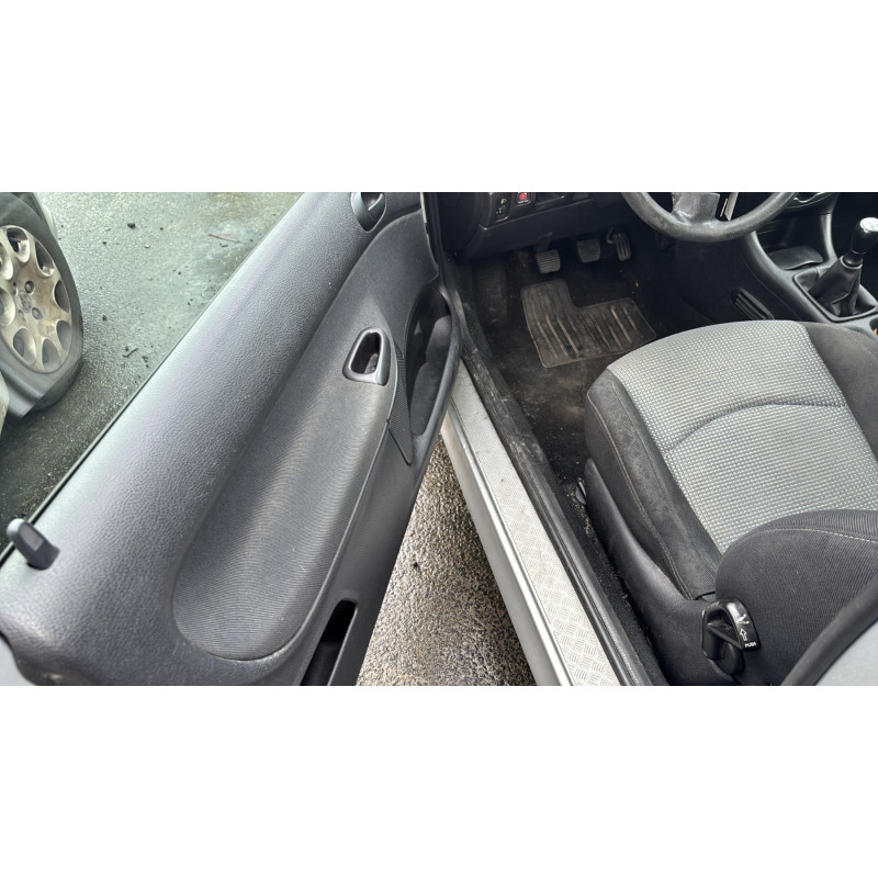 Baguette de porte avant droite PEUGEOT 206 Photo n°17