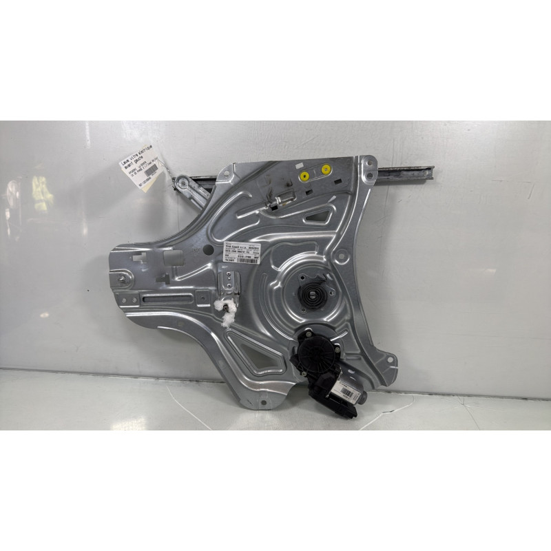 Leve vitre electrique avant gauche HYUNDAI IX 35 Photo n°1