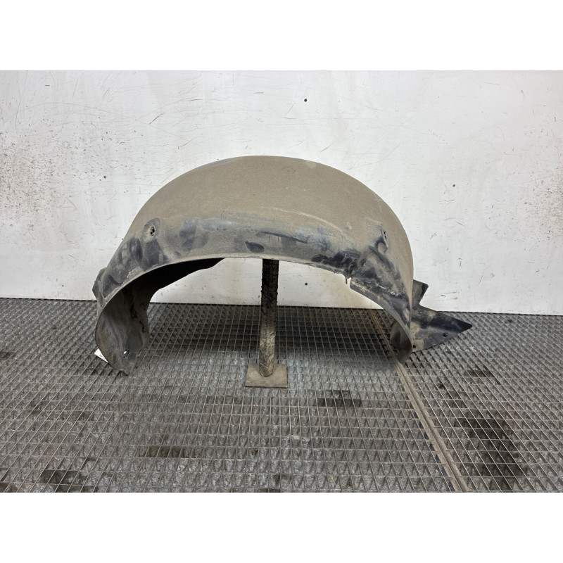 Pare boue arriere gauche RENAULT MEGANE 3 Photo n°3