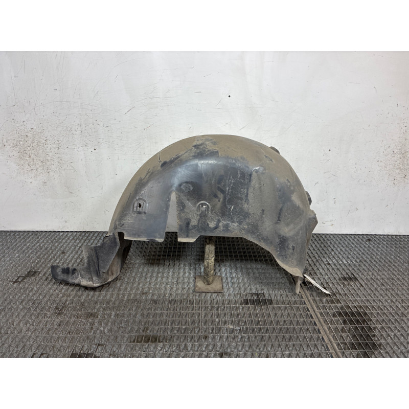 Pare boue arriere gauche RENAULT MEGANE 3 Photo n°4