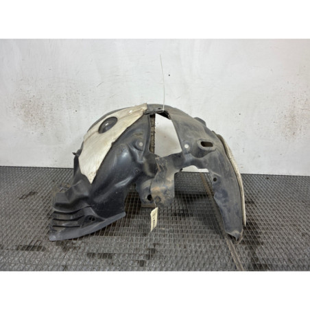 Pare boue avant gauche RENAULT MEGANE 3