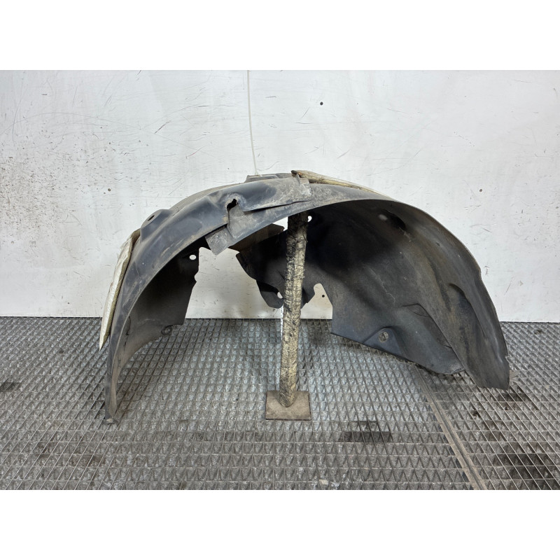 Pare boue avant gauche RENAULT MEGANE 3 Photo n°3