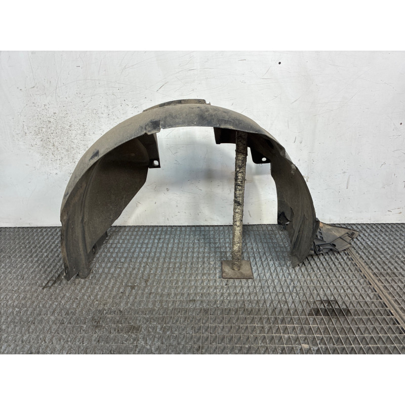 Pare boue avant droit DACIA SANDERO 2 Photo n°3