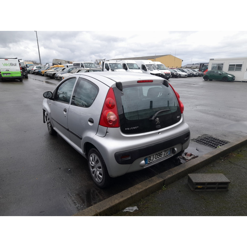 Alternateur PEUGEOT 107 Photo n°7