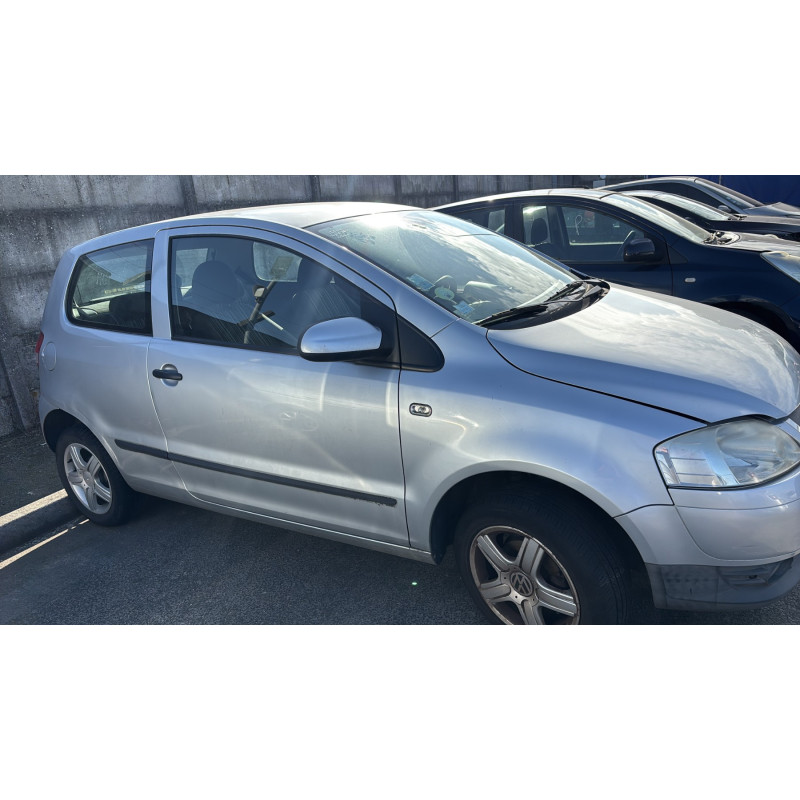 Alternateur VOLKSWAGEN FOX Photo n°12