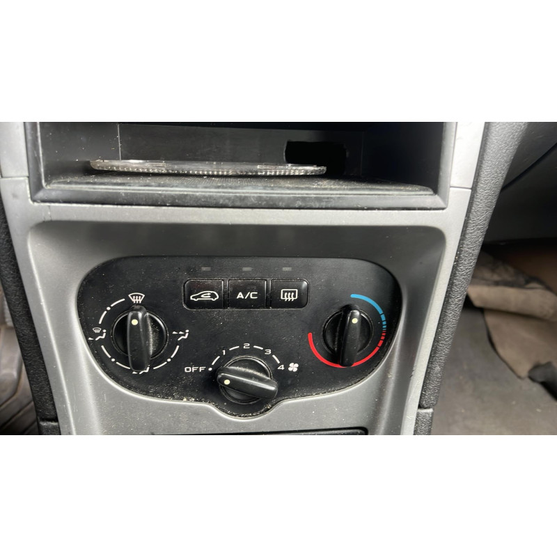 Calculateur moteur PEUGEOT 307 Photo n°18