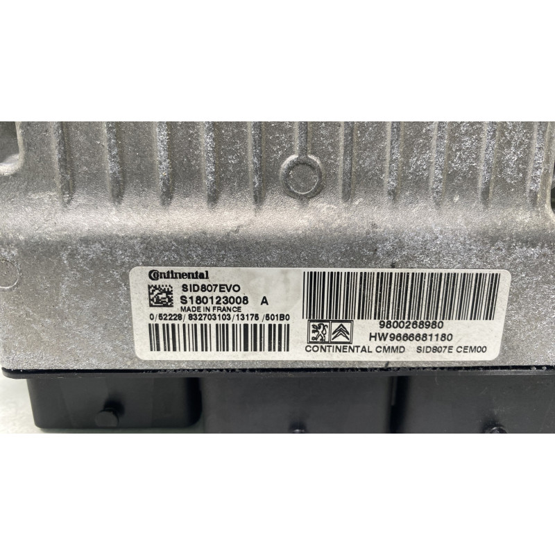Calculateur moteur PEUGEOT 5008 1 Photo n°3