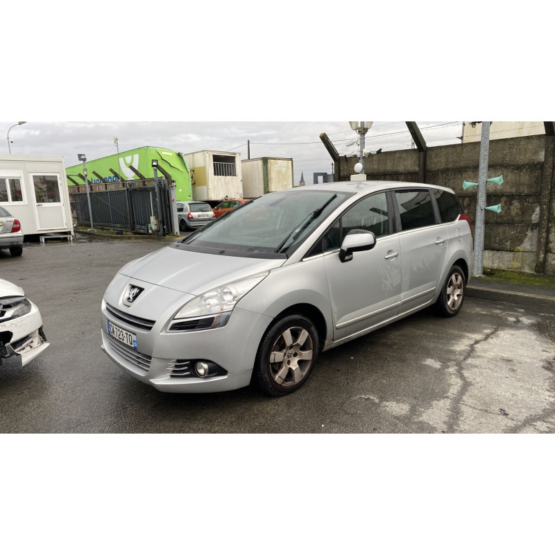 Calculateur moteur PEUGEOT 5008 1 Photo n°5