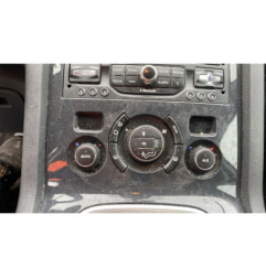 Calculateur moteur PEUGEOT 5008 1