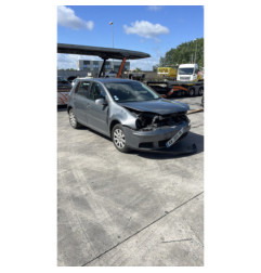 Calculateur moteur VOLKSWAGEN GOLF 5