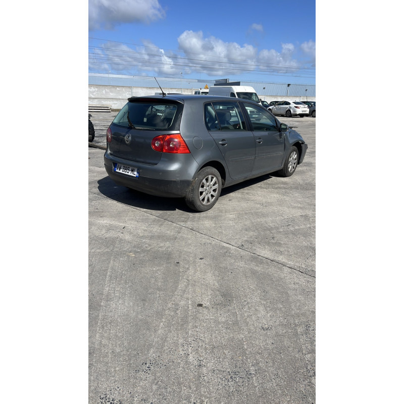Calculateur moteur VOLKSWAGEN GOLF 5 Photo n°8