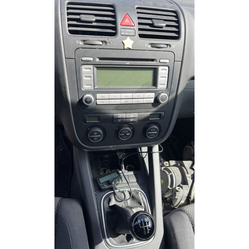Calculateur moteur VOLKSWAGEN GOLF 5 Photo n°14